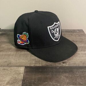 Raiders fitted 7 5/8